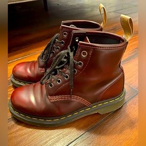 Doc Martens lace up combat boots, maroon women’s size 7